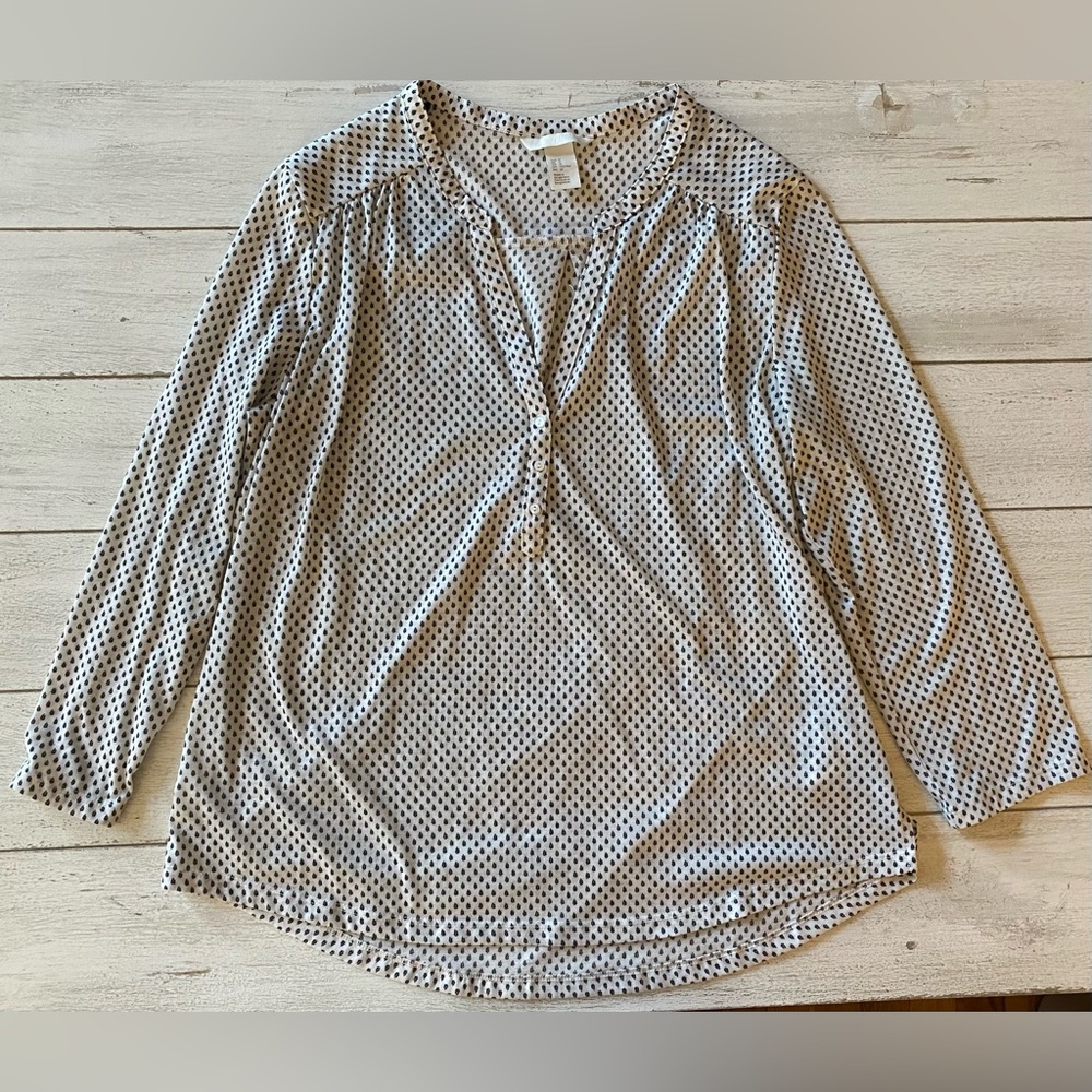 H&M Women Ivory Long Sleeve Henley with Leaf Pattern